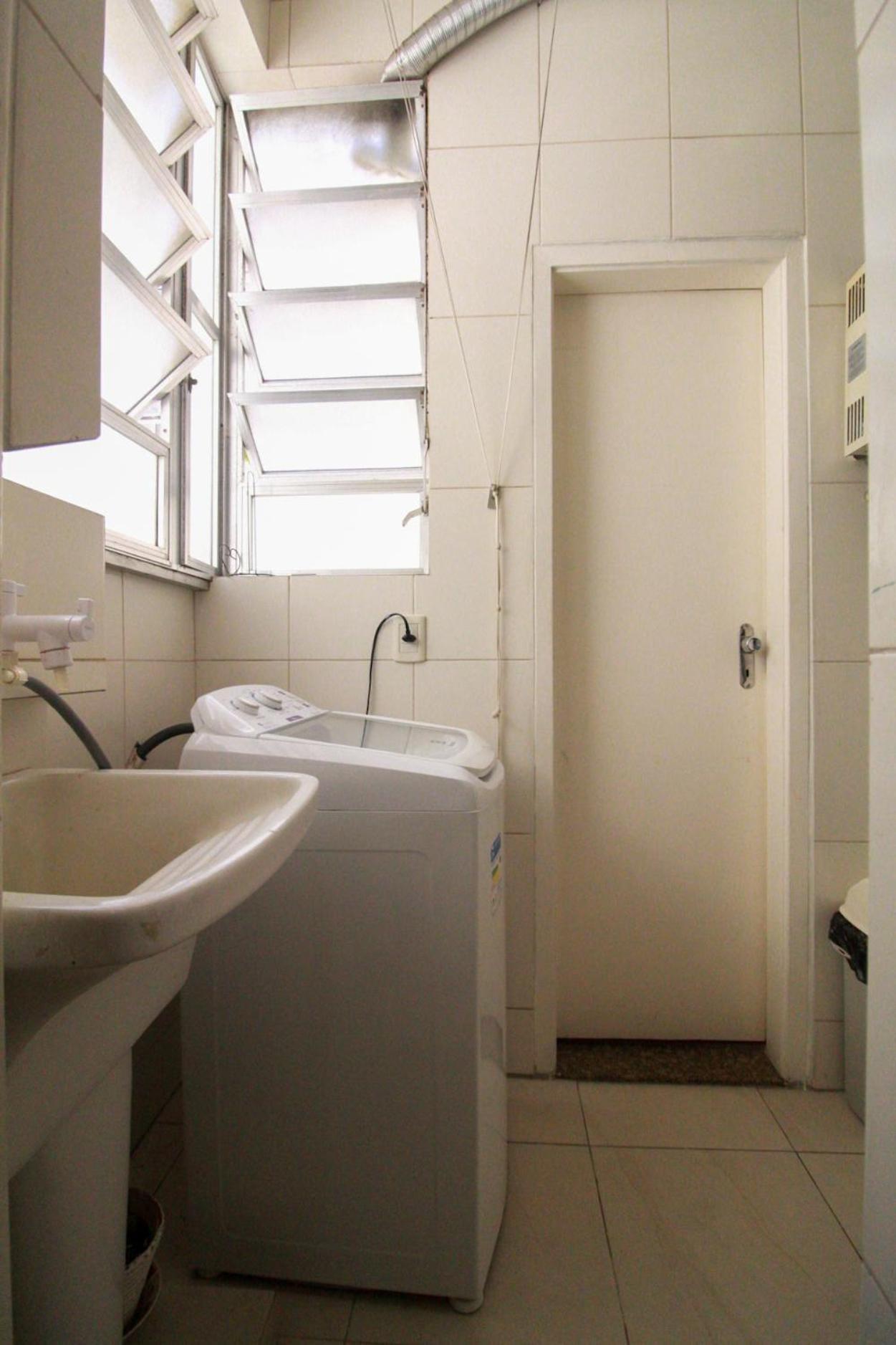Apartment Conforto Em Copacabana Perto Da Praia, Metro, Bares, Mercados E Restaurantes *